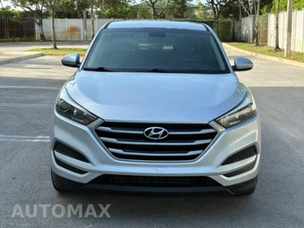 2018 Hyundai Tucson SE - miniatura 3