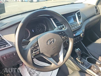 2018 Hyundai Tucson SE – miniatura 10