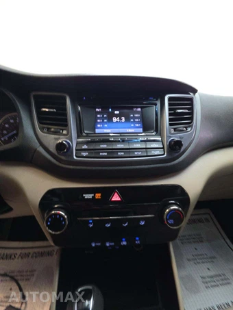 2018 Hyundai Tucson SE - miniatura 10