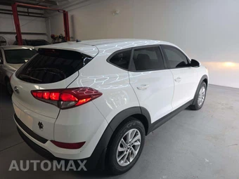2018 Hyundai Tucson SE - miniatura 3