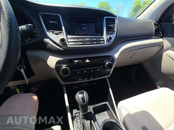 2018 Hyundai Tucson SE - miniatura 10