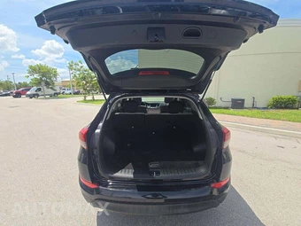 2018 Hyundai Tucson SEL - miniatura 11