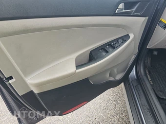2018 Hyundai Tucson SEL - miniatura 9