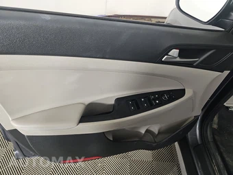 2018 Hyundai Tucson SEL - miniatura 9