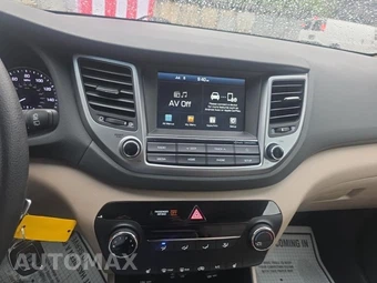 2018 Hyundai Tucson SEL – miniatura 24