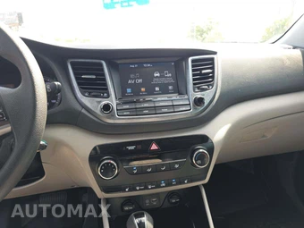 2018 Hyundai Tucson SEL – miniatura 10