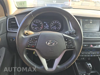 2018 Hyundai Tucson SEL Plus – miniatura 16