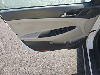 2018 Hyundai Tucson Value – miniatura 9