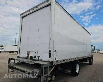 2018 Isuzu FTR – miniatura 3