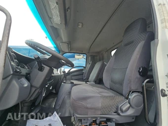 2018 Isuzu FTR – miniatura 8