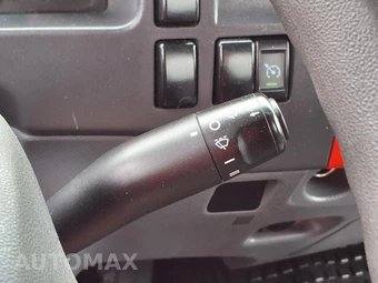2018 Isuzu NPR - miniatura 27
