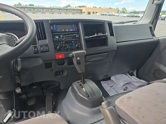 2018 Isuzu NPR XD Base Low Tilt – miniatura 11