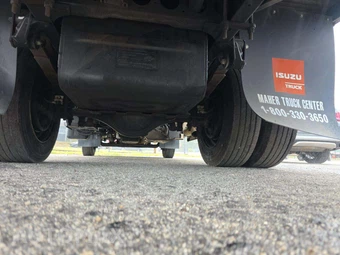 2018 Isuzu NQR Base Low Tilt - miniatura 13