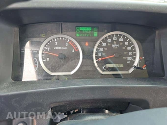 2018 Isuzu NRR Base Low Tilt – miniatura 9