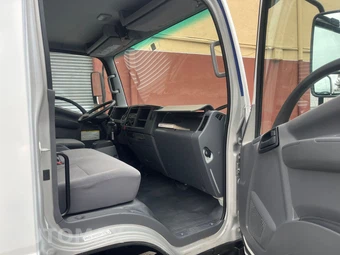2018 Isuzu NRR - miniatura 8