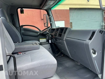 2018 Isuzu NRR – miniatura 10