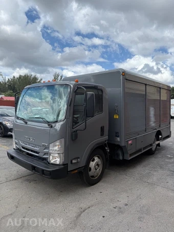 2018 Isuzu NRR – miniatura 3
