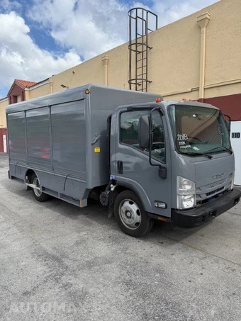 2018 Isuzu NRR – miniatura 8