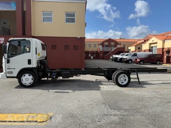 2018 Isuzu NRR – miniatura 8