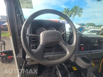 2018 Isuzu Pickup S – miniatura 10