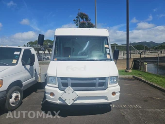 2018 Isuzu Pickup S – miniatura 2