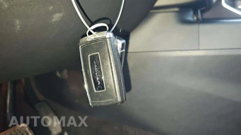 2018 Jaguar E-PACE S – miniatura 18
