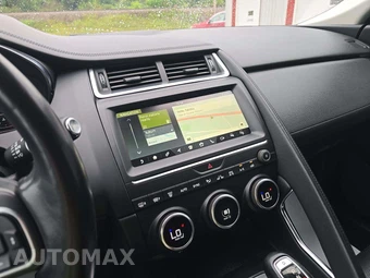 2018 Jaguar E-PACE SE – miniatura 10