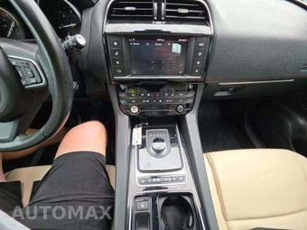 2018 Jaguar F-PACE Premium – miniatura 10