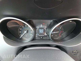2018 Jaguar F-PACE Premium – miniatura 9