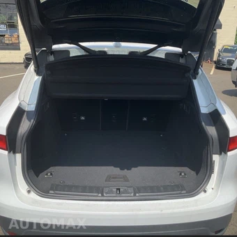 2018 Jaguar F-PACE Premium – miniatura 18