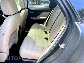 2018 Jaguar F-PACE Prestige – miniatura 12