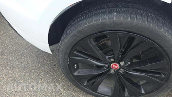 2018 Jaguar F-PACE R-Sport – miniatura 26