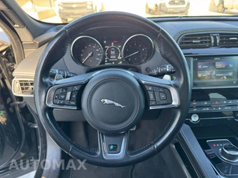 2018 Jaguar F-PACE R-Sport – miniatura 9