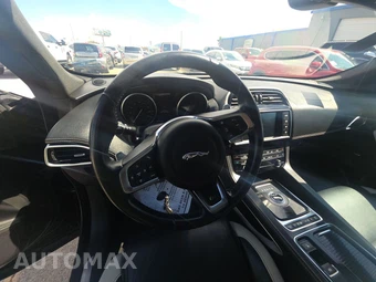 2018 Jaguar F-PACE S – miniatura 11