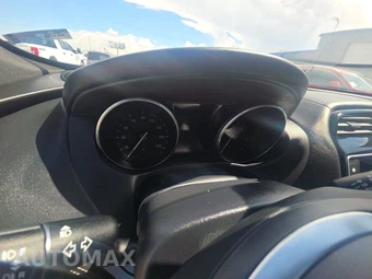 2018 Jaguar F-PACE S – miniatura 12