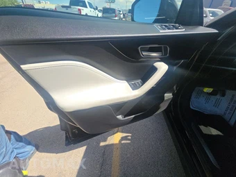 2018 Jaguar F-PACE S – miniatura 9