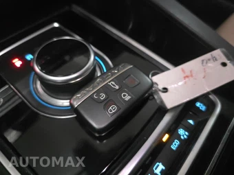 2018 Jaguar F-PACE - miniatura 22