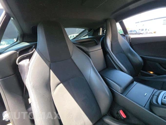 2018 Jaguar F-TYPE 296 HP Coupe - miniatura 13