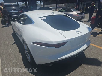 2018 Jaguar F-TYPE 296 HP Coupe – miniatura 6
