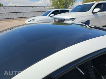 2018 Jaguar F-TYPE R-Dynamic Coupe - miniatura 12