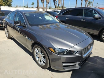 2018 Jaguar XE 25t Premium – miniatura 3
