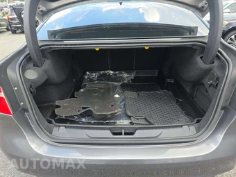 2018 Jaguar XE 25t Prestige – miniatura 14