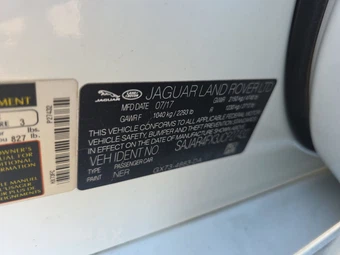 2018 Jaguar XE – miniatura 13