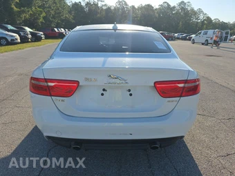 2018 Jaguar XE – miniatura 5