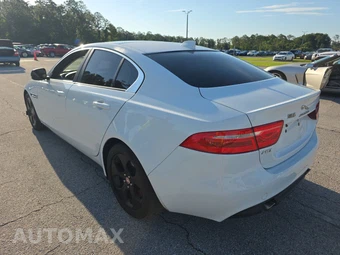 2018 Jaguar XE – miniatura 6