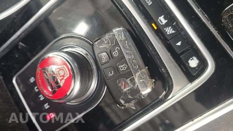 2018 Jaguar XF 25t Premium Sedan - miniatura 18