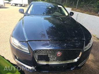 2018 Jaguar XF 25t Premium Sedan - miniatura 2