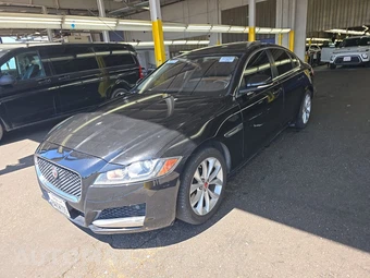 2018 Jaguar XF Premium Sedan