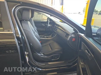 2018 Jaguar XF Premium Sedan – miniatura 8