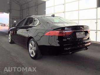 2018 Jaguar XF Sedan – miniatura 6